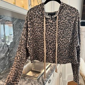 Womens leopard cropped sweatshirt